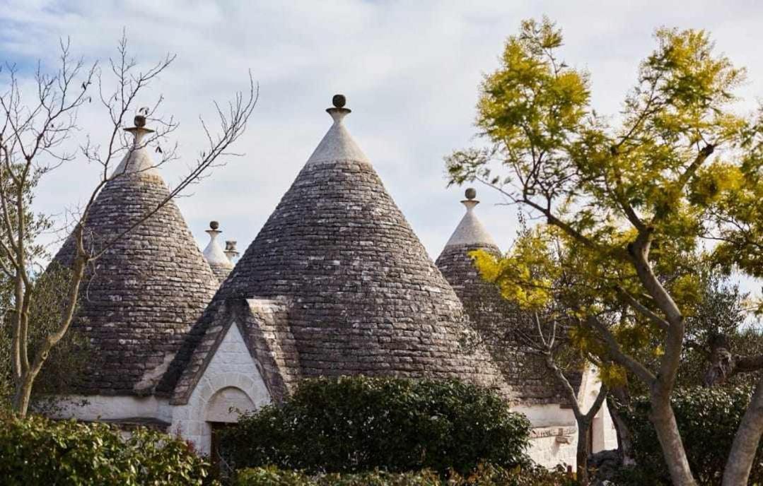 Trulli Azzalema With Exclusive Pool Villa Brindisi Exterior photo